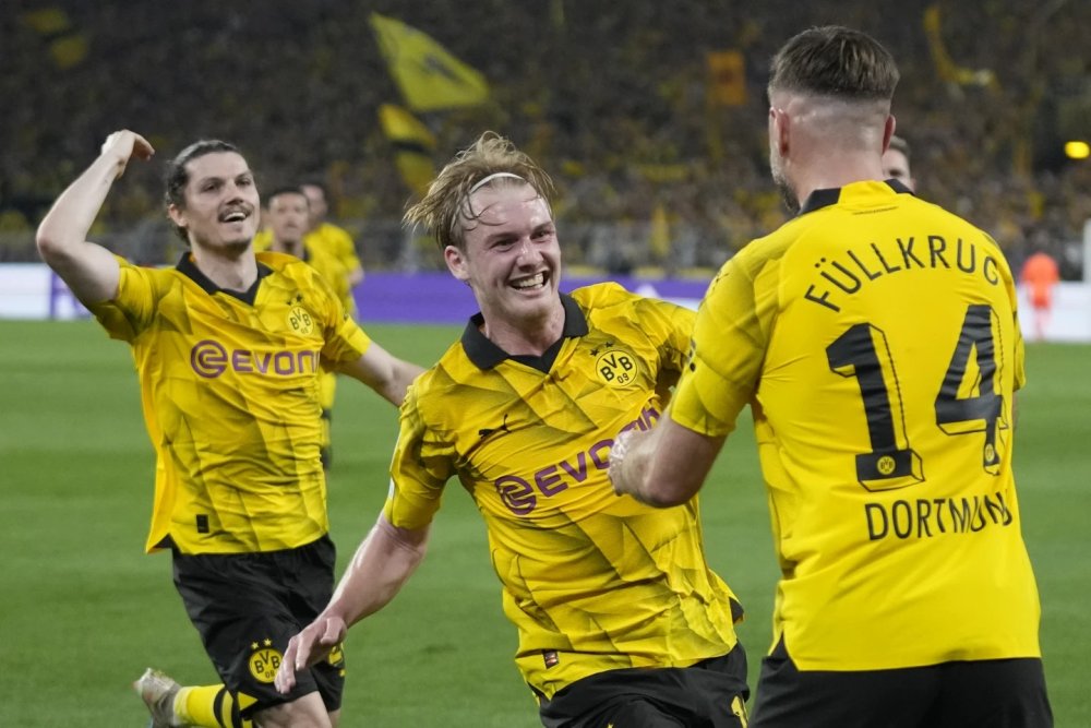 Borussia Dortmund yatsinz
