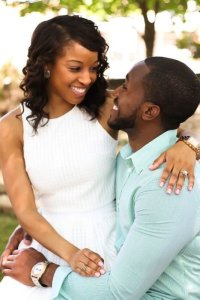 Dore ibintu 10 umukobwa ashobora gukorera umusore bakundana bigatuma amutwara umutima