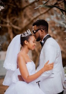 Menya ibyihishe inyuma ku cyiswe ubukwe bwa Rocky utamenye