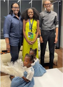 Sherrie Silver urera impanga zapfushije nyina yahuye na Perezida Kagame na Madamu