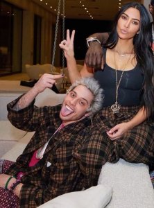 Bwa mbere Pete Davidson yemeje urukundo rwe na Kim Kardashian