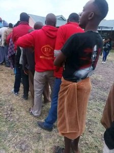 Kenya: Yagiye gutora Perezida akenyeye isume !!