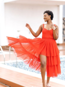 Ubwiza bwa Kelia Ruzindana witabiriye Miss Rwanda bukomeje kuvugisha benshi(AMAFOTO)