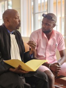 Ubushinjacyaha bwagaragaje ikimenyetso gishya mu rubanza rwa Titi Brown rwongeye gushyirwa kure