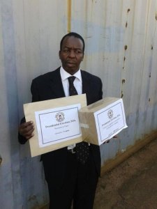 Uganda: Umuganga yirukanywe azira kuvuga ko azahatana mu matora ya Perezida