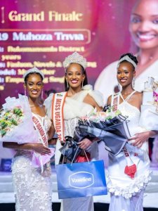 Muhoza Trivia Elle wambitswe ikamba rya Miss Uganda yateje impaka yitwa Umunyarwandakazi
