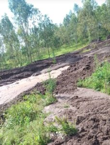 Kamonyi: Inkangu yatwaye ubutaka n'imyaka ku manywa y'ihangu imvura itari kugwa