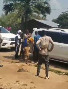 Burundi: Umuyobozi wa Sena yateruye akajerekana ajya gushaka lisansi ku muhanda