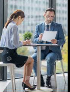 Dore bimwe mu bimenyetso biranga umukobwa utakigukunda