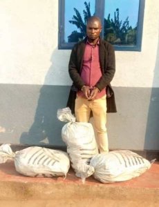 Burera: Polisi yafatanye umugabo ibilo bisaga 200 by'insinga z'amashanyarazi