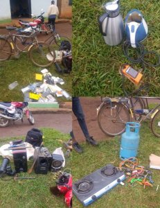 Rwamagana: Bamwe mu bacyekwagaho gupfumura amazu bakiba bafatanwe ibyo bibaga