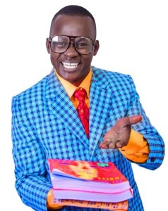 Umunyarwenya Teacher Mpamire yemeje kuzataramira i Kigali