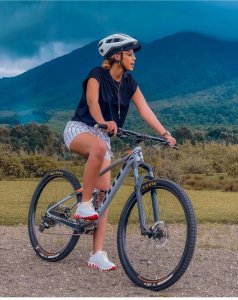 Imbamutima za Miss Jolly ku kuba u Rwanda rugiye kwakira Shampiyona y'Isi y'Amagare