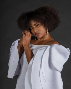 Ihere ijisho uburanga bw'umunyarwandakazi uri guhatanira ikamba rya Miss Africa Arizona (Amafoto)