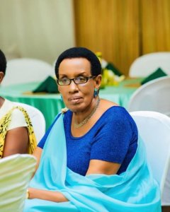 DORE URUTONDE RWA BAHANZI 10 BAKUZE KURENZA ABANDI MU RWANDA.