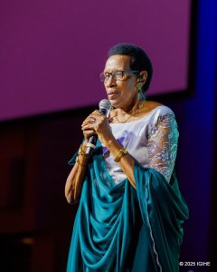  Umuhanzi Mariya Yohana yamuritse album ya kabiri