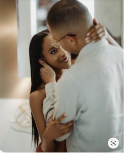 Inzira 7 wanyuramo zikagufasha kwegukana umukobwa utinya kubera ubwiza bwe