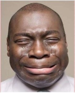 Umugabo yarize ayo kwarika nyuma yo gusanga mu bana 3 yabyaranye n'umugore umwe ariwe we