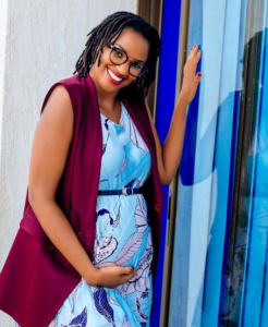 Umunyamakuru wa Kiss FM Antoinette Niyongira yibarutse 