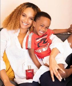 Imbamutima za Miss Alicia wasize uruhinja rw'amezi 4 Akaza kwita izina Ingagi