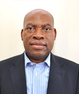 Perezida Kagame yagize Dr François Xavier Kalinda Umusenateri