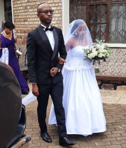 Umunyamakurukazi Ariane Uwamahoro yarushinze [AMAFOTO]