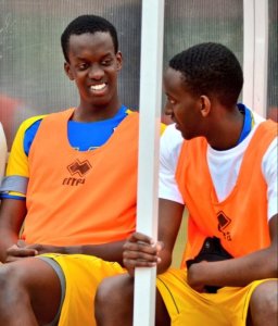 UMUNSI ABAHUNGU BA PEREZIDA KAGAME BAKINIRA IKIPE Y'IGIHUGU AMAVUBI.