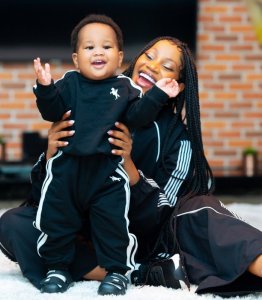 Sheebah Karungi yizihije isabukuru ya mbere ari umubyeyi