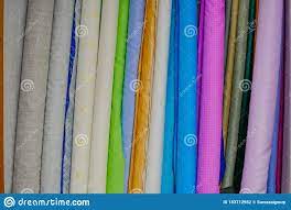 Dore uko wamenya imyitwarire y'umuntu bitewe n'ibara ry'umwenda akunda kwambara