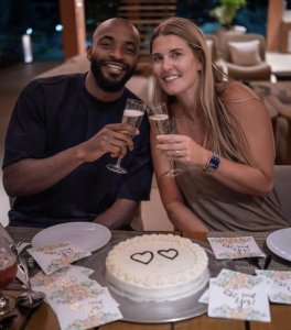 Phanuel Kavita yaciye amarenga yo kurushinga na Kristin Saunders