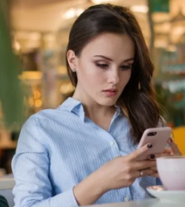 Menya ingaruka mbi zo kugenzura Telefone y'umukunzi wawe