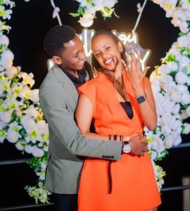 Lynda Priya yambitswe impeta n'umusore bitegura kurushinga [AMAFOTO]