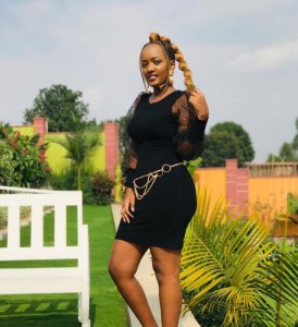 Umuhanzikazi Queen Cha yavuze umuproducer w'umuhanga mu Rwanda 