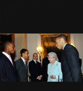 Ku isabukuru y'imyaka 96 Umwamikazi Elisabeth II hayishuye ikintu kibabaje ari kubona i Bwami