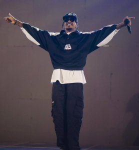 Juno Kizigenza agiye kwizihiza imyaka itanu amaze mu muziki