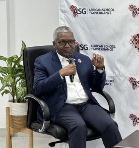 Umunyemari Aliko Dangote ari mu Rwanda