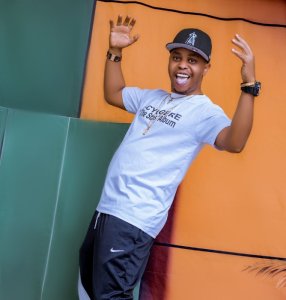 I-Cyogere witegura kumurika Album yakubiye amashimwe y'ibyo Imana yamukoreye mu ndirimbo nshya [VIDEO]