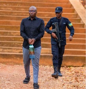 Fatakumavuta yasabiwe gufungwa iminsi 30 y'agateganyo