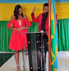 Yverry yasezeranye imbere y'amategeko n'umukunzi we [AMAFOTO]