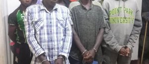 Polisi yafashe abajura 16 batoboraga inzu z'abaturage