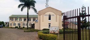 Umugabo uregwa gukubita umuhini mugenzi we yakatiwe