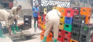 Musanze: Bahangayikishijwe n'inganda zikora inzoga zemewe n'izitujuje ubuziranenge