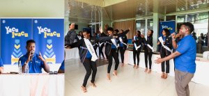 Miss Rwanda 2022: Saro Amanda yatunguye Bruce Melodie ubwo yari yagiye kubataramira