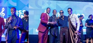Album nshya ya Yvan Buravan yegukanye igihembo cya Kiss Summer Awards 2022(AMAFOTO)