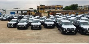 RDC: Agaciro k'imodoka zahawe Abadepite katumye abaturage bakeka ibindi 