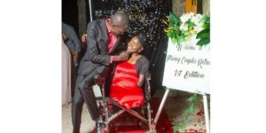 Ubutumwa bwo kuri Facebook bwatumye umusore akundana bikomeye n'umukobwa ubana n'ubumuga