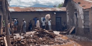 Rusizi: Imvura idasanzwe yasize imiryango irenga 100 ijya gucumbika