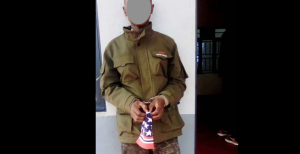 Rutsiro Umusore ukekwaho kwica se yafatiwe muri Lodge ari kuryoshya mu mafaranga bivugwa ko yamuhoye