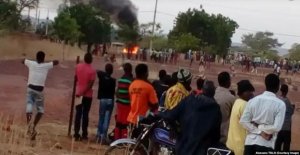 Mali : Abanyagihugu barikwigaragambya basaba Leta kubaha umutekano