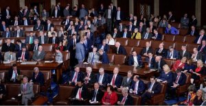 Kongre y'Amerika Imaze Iminsi 14 nta Muyobozi